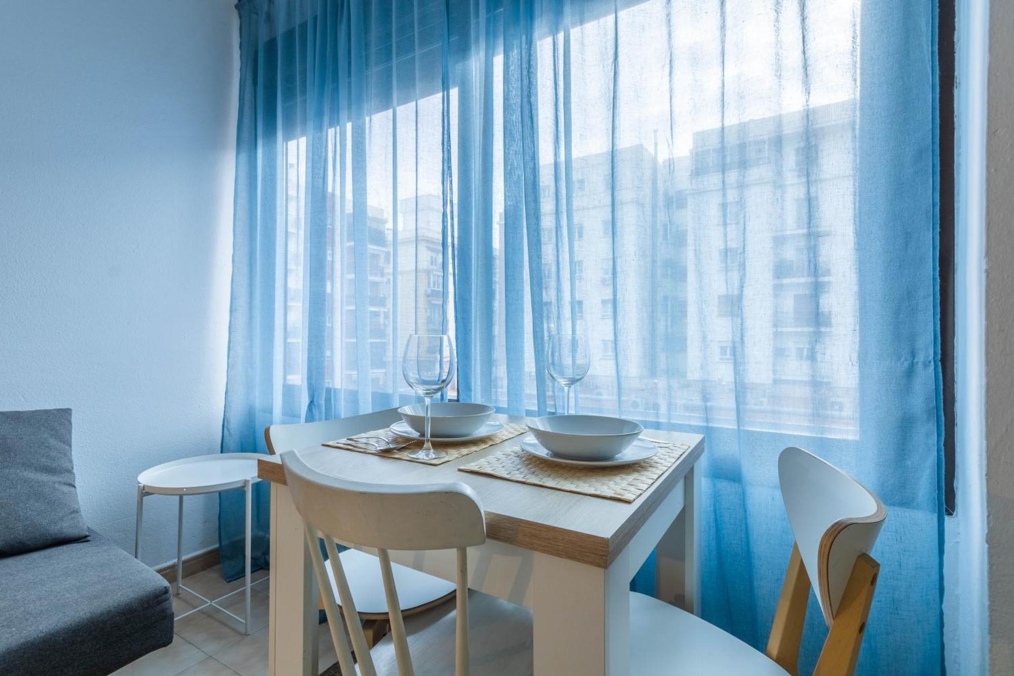 Nice And Cozy- 1Bd 1Bth- Triana Sevilla Buitenkant foto
